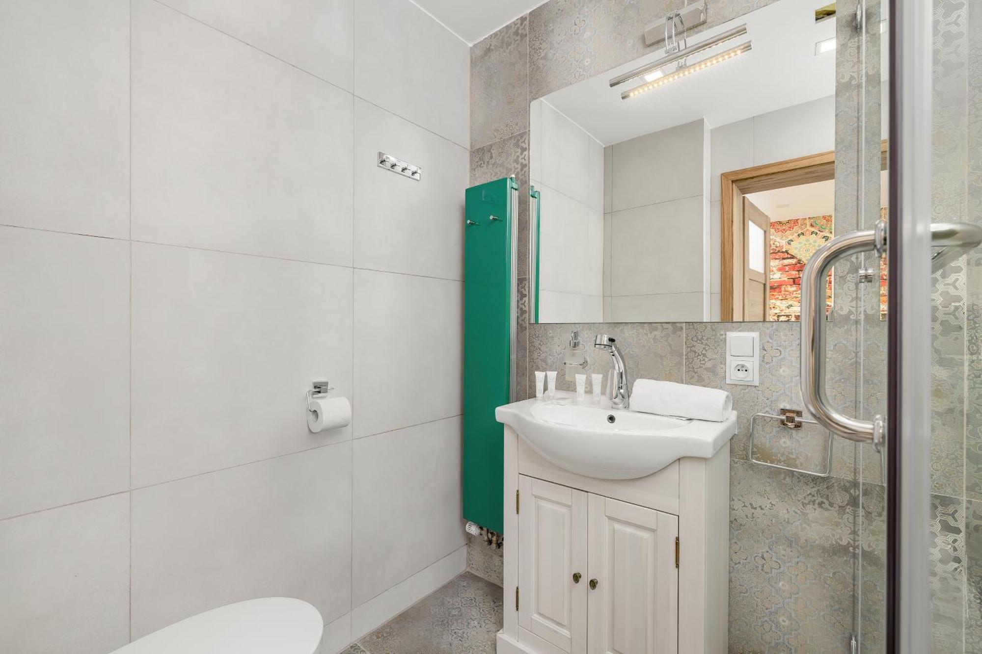 Nowoczesne I Stylowe Apartamenty W Centrum Bytomia Blisko Rynku By Noclegi Renters Exterior foto